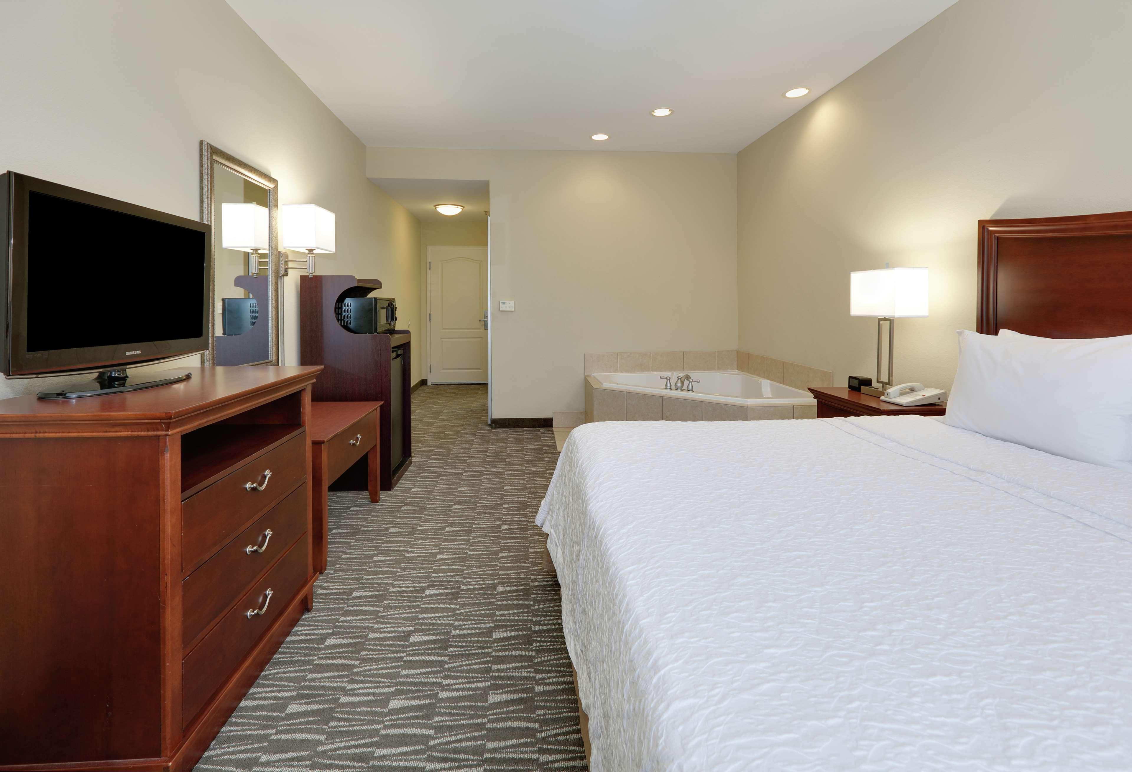 Aberdeen Hampton Inn & Suites Southern Pines-Pinehurst מראה חיצוני תמונה