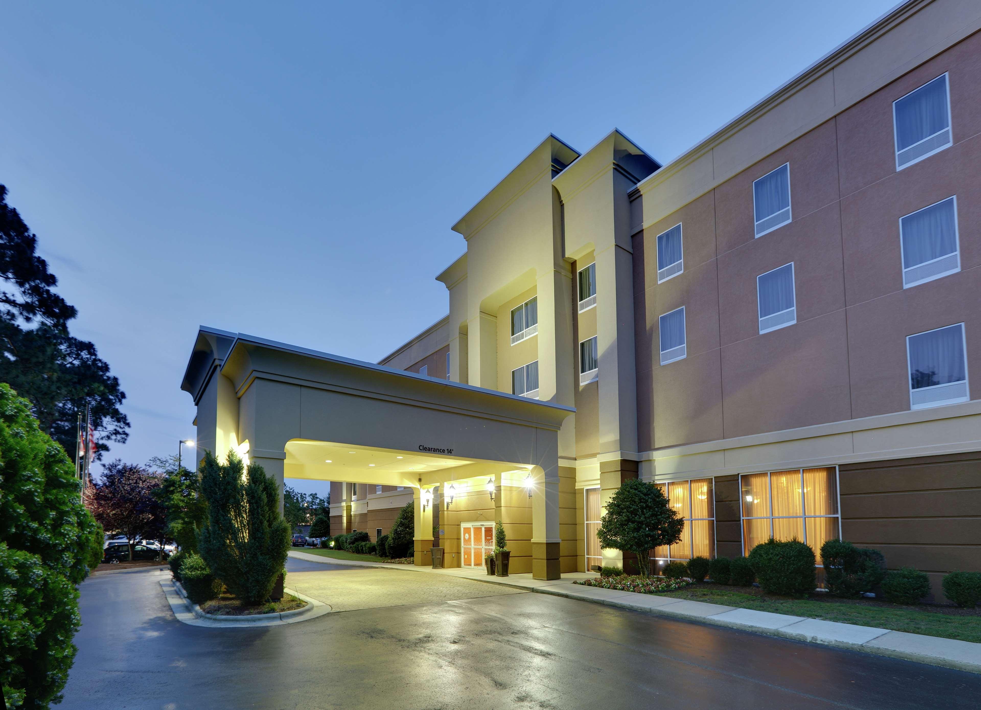 Aberdeen Hampton Inn & Suites Southern Pines-Pinehurst מראה חיצוני תמונה